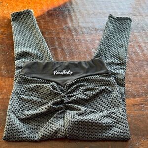 Boom Booty Gray Textured Leggings